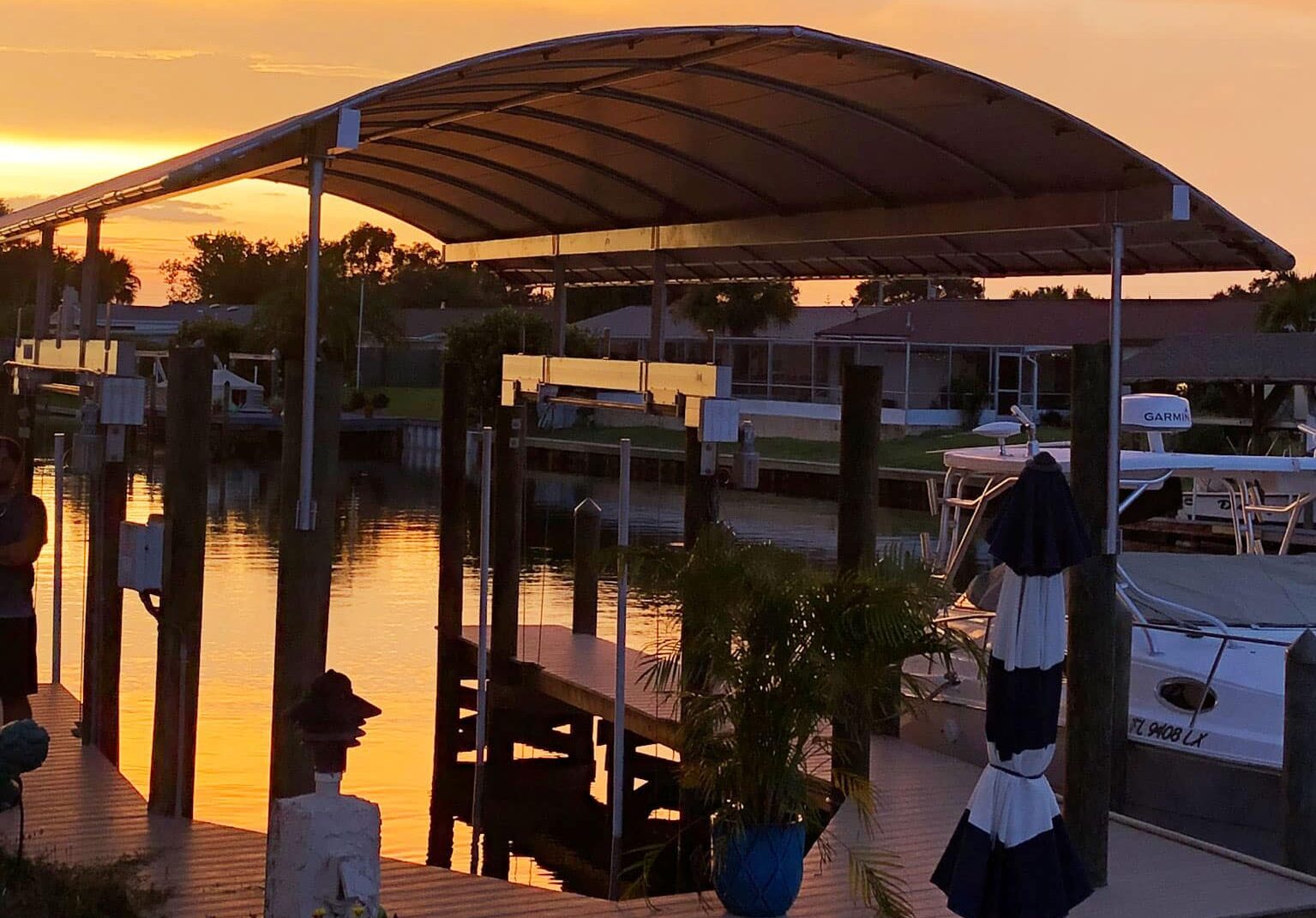 How To Choose The Perfect Boat Lift Cover: Expert Tips And Essential 