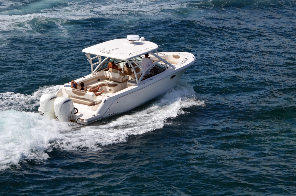 Boat leaving boat lift cover